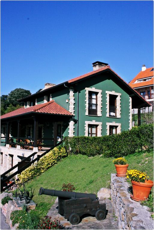 Posada El Labrador Hostal San Vicente De La Barquera Exterior foto