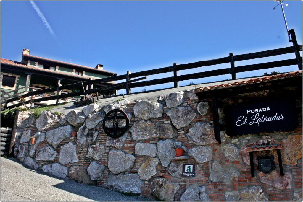 Posada El Labrador Hostal San Vicente De La Barquera Exterior foto